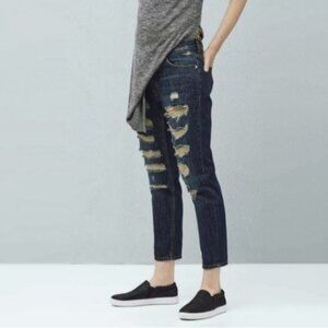 Mango Nancy Relaxed Crop Distressed Jeans